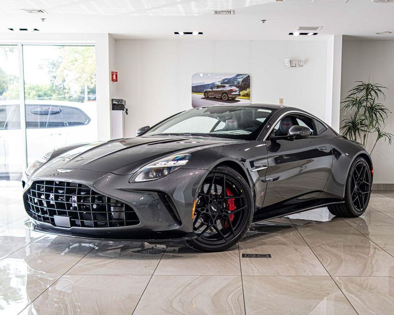 New Aston Martin Vantage Inventory | Aston Martin of Glenview