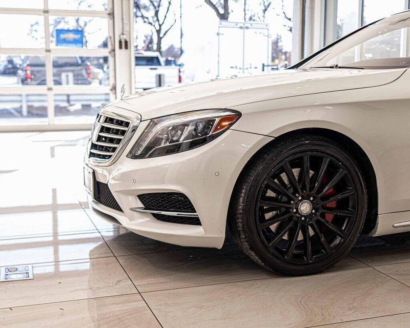 2017 Mercedes Benz S 550 photo 3