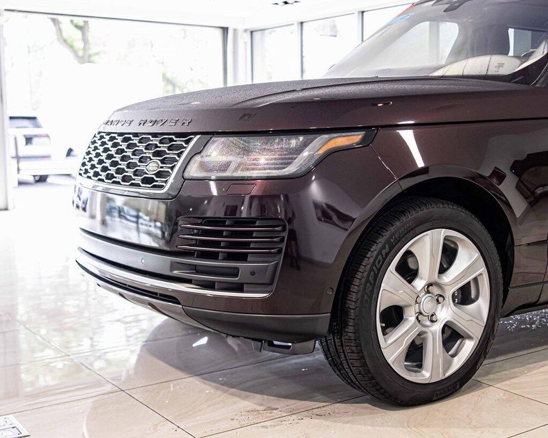 2020 Land Rover Range Rover SuperCharged photo 3
