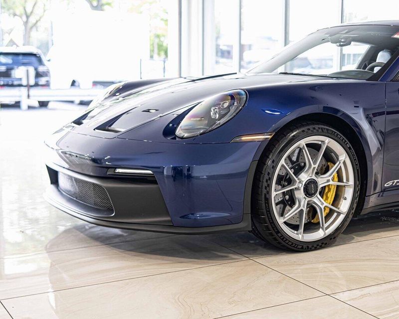 2023 Porsche 911 GT3 photo 4