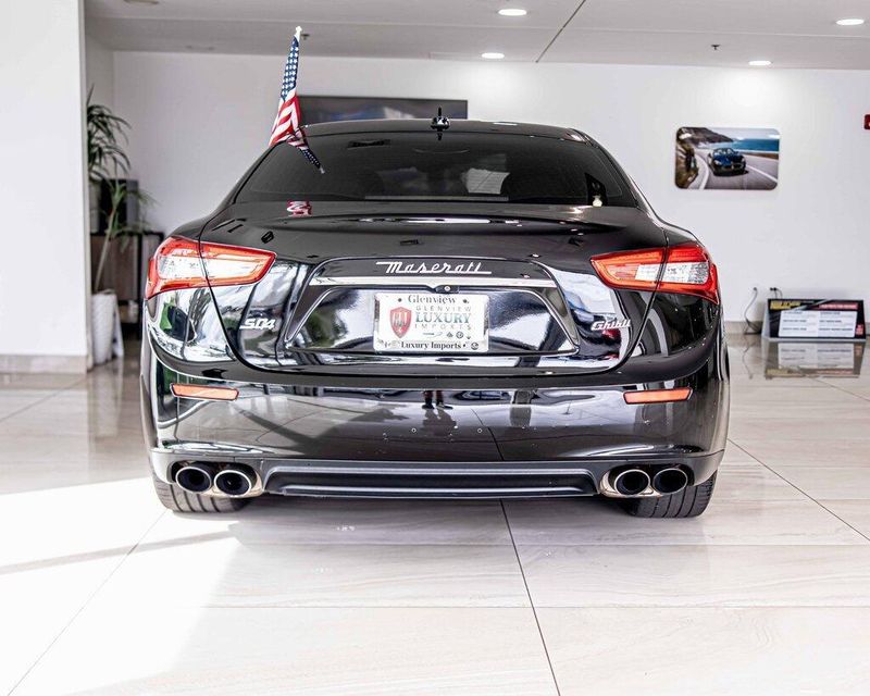 2017 Maserati Ghibli S Q4 photo 12