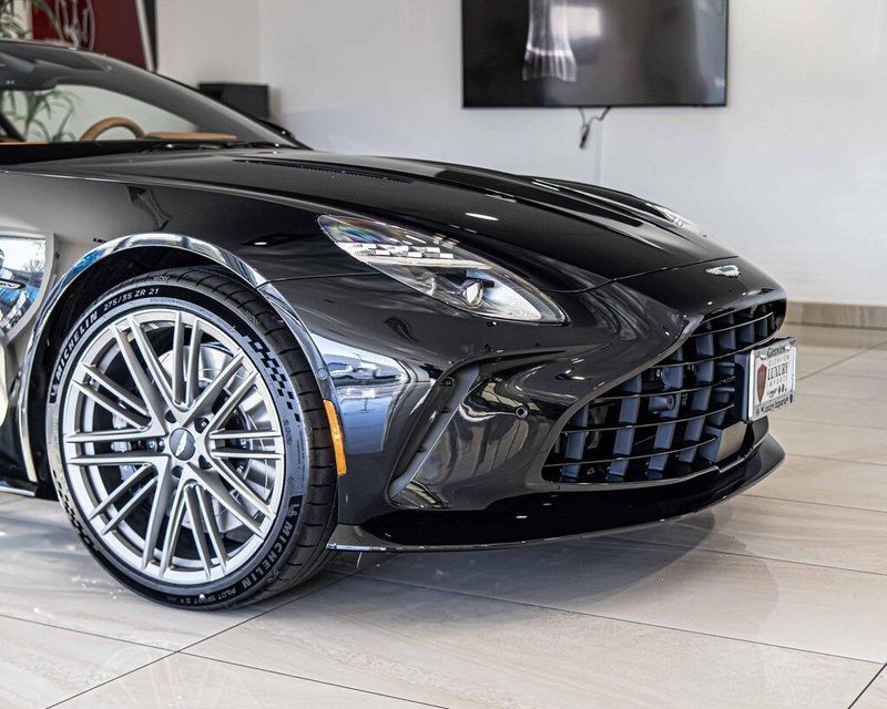 2026 Aston Martin Vantage AM6 photo 3