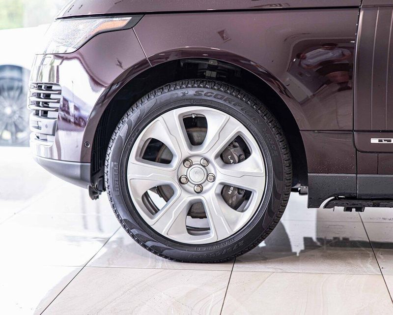 2020 Land Rover Range Rover SuperCharged photo 7
