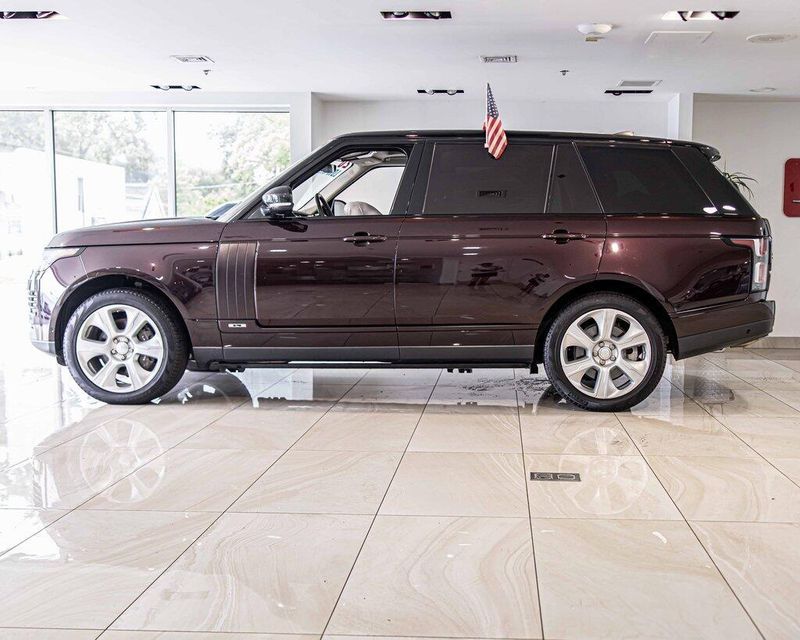 2020 Land Rover Range Rover SuperCharged photo 5