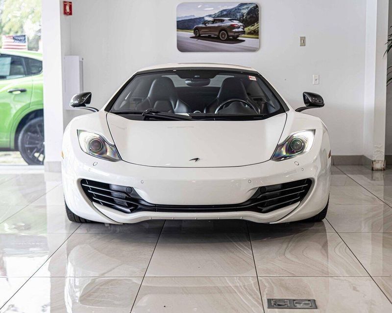2014 Mclaren MP4-12C photo 2