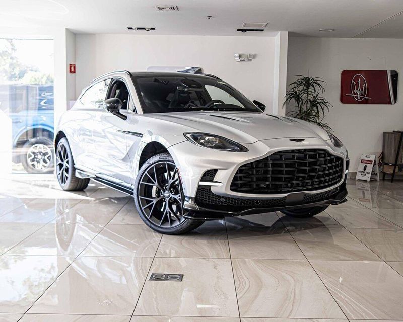 2026 Aston Martin DBX DBX707 photo 3