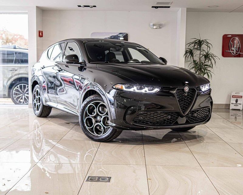 2025 Alfa Romeo Tonale BASE SPRINT photo 4