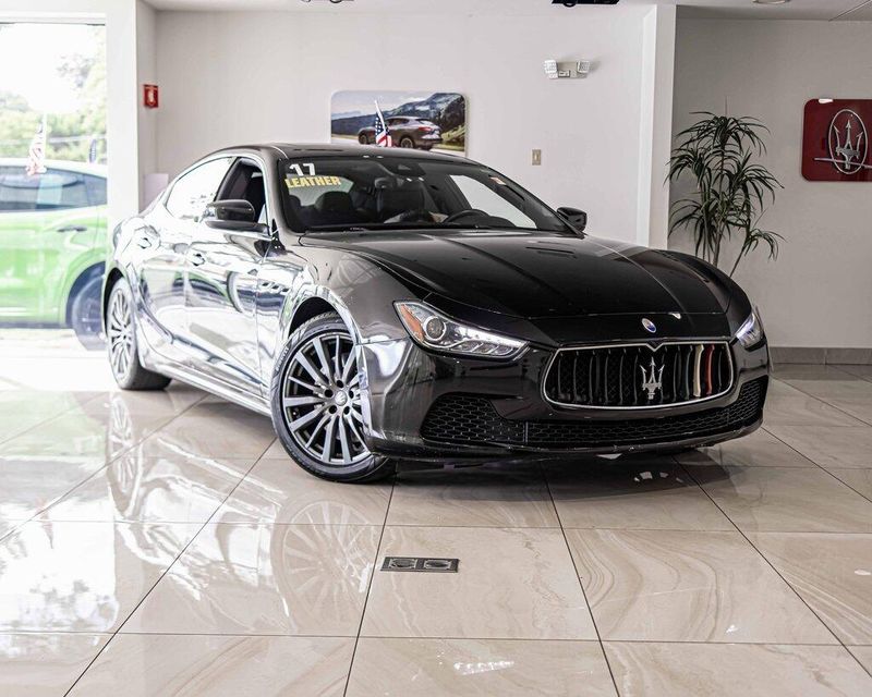 2017 Maserati Ghibli S Q4 photo 4