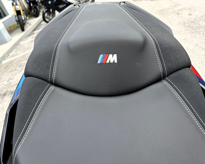 2024 BMW M 1000 XR