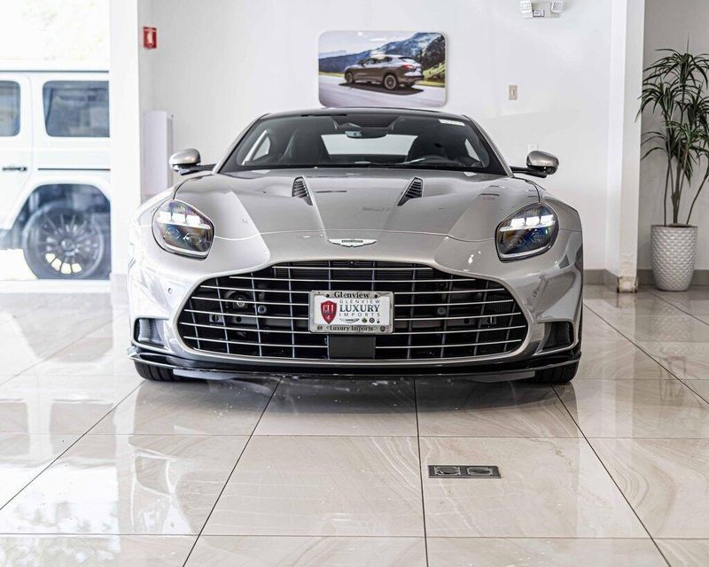 2025 Aston Martin Vanquish AM7 photo 2