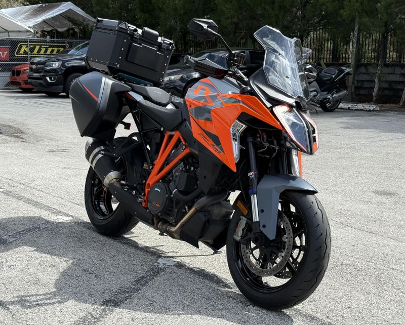 2024 KTM 1290 Super Duke GT