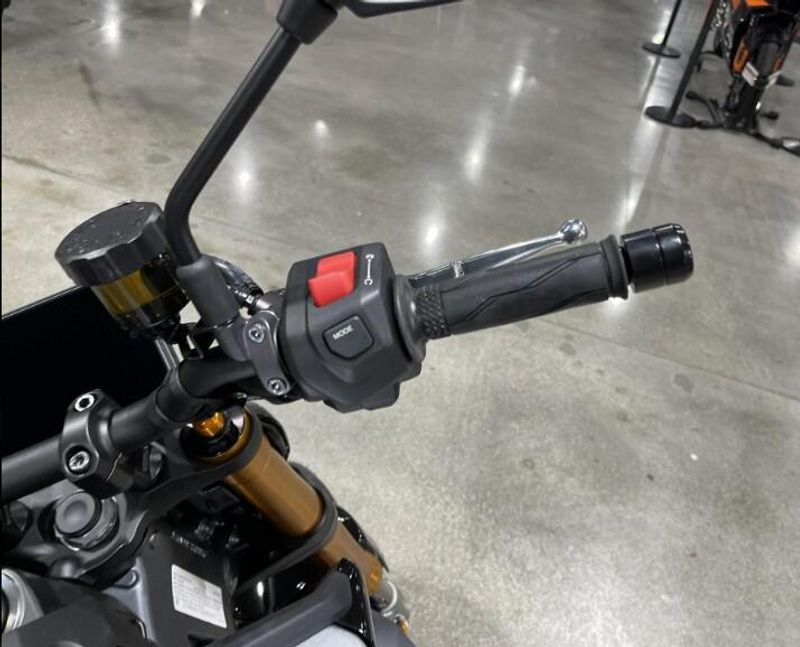 New 2025 Yamaha MT-09 SP Image 22