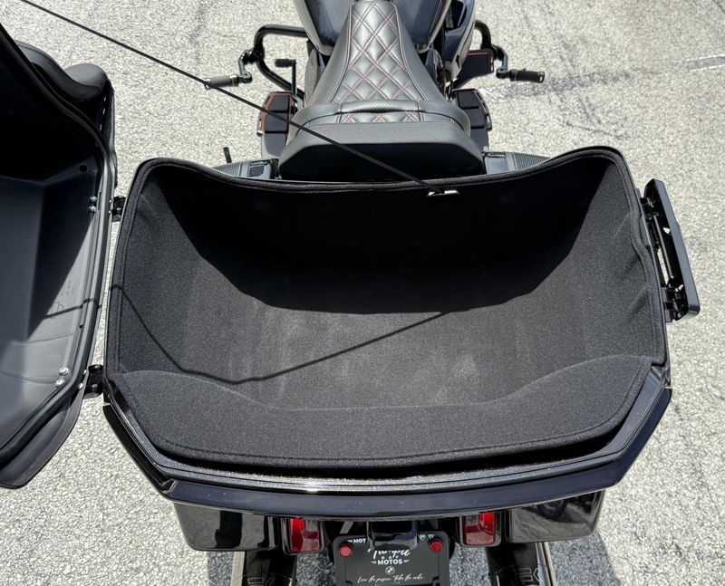 Used 2025 Harley-Davidson ROAD GLIDE CVO ROAD GLIDE 