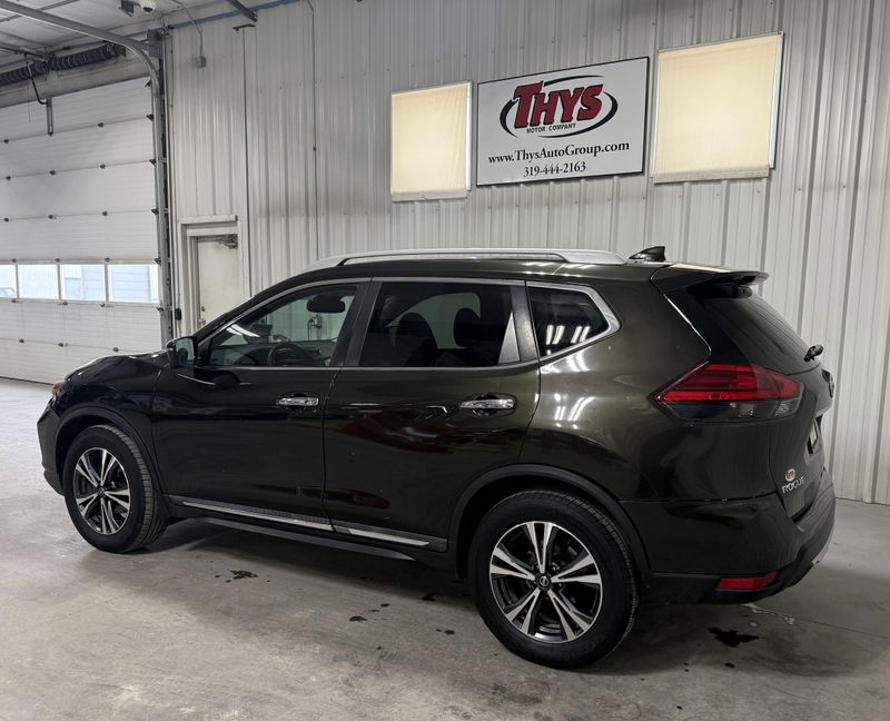 Used 2017 Nissan Rogue SLImage 15