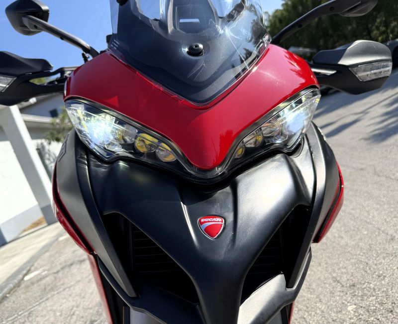 2024 Ducati  Multistrada V2 S