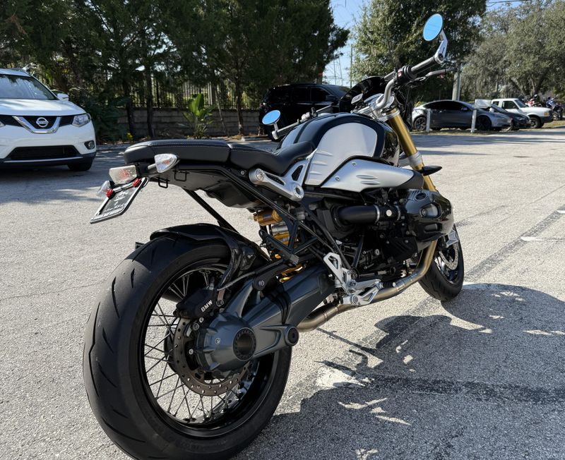 2016 BMW R nineT 