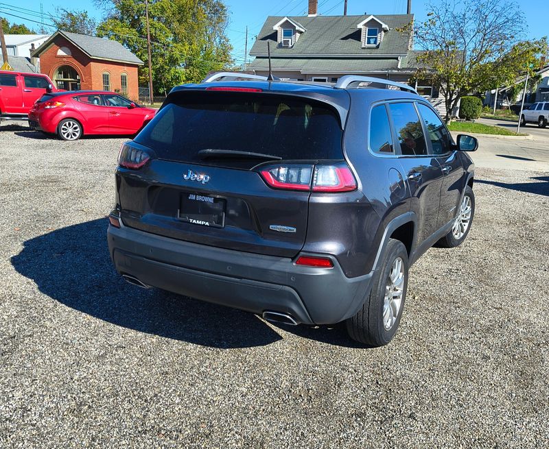 Used 2021 Jeep Cherokee Image 7