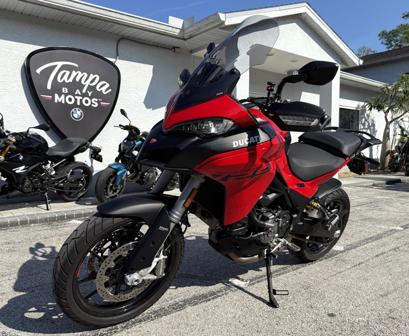 2024 Ducati  Multistrada V2 S