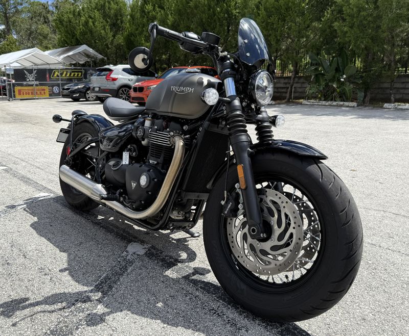 2023 Triumph Bonneville Bobber