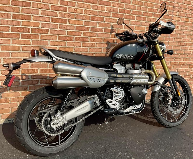 2024 Triumph Scrambler 1200 XEImage 3