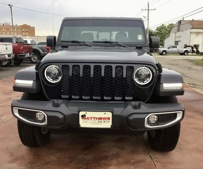 2023 Jeep Gladiator SportImage 8