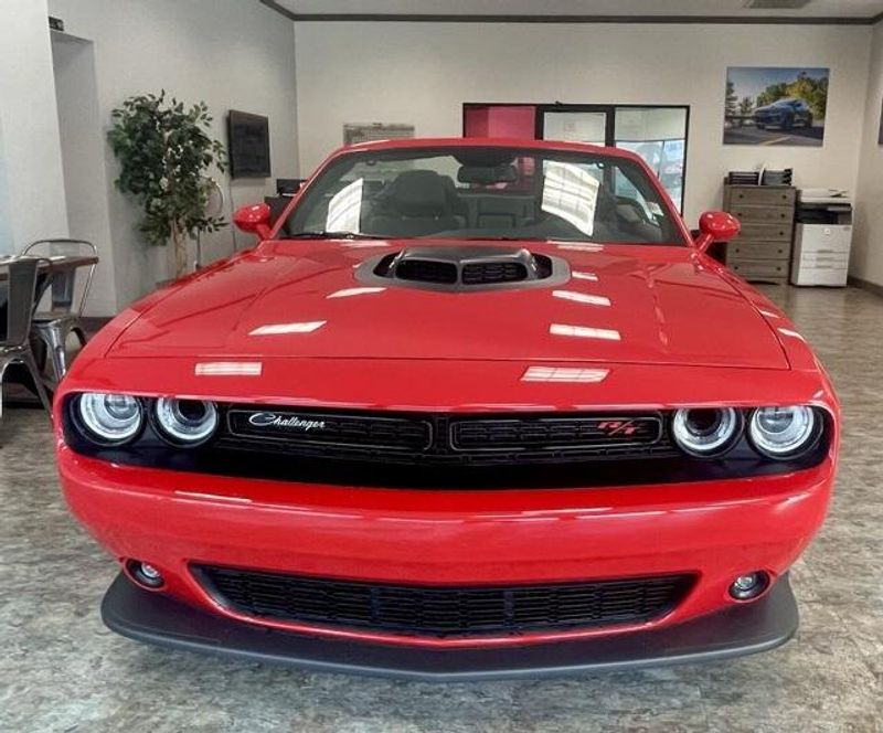 2023 Dodge Challenger R/TImage 8