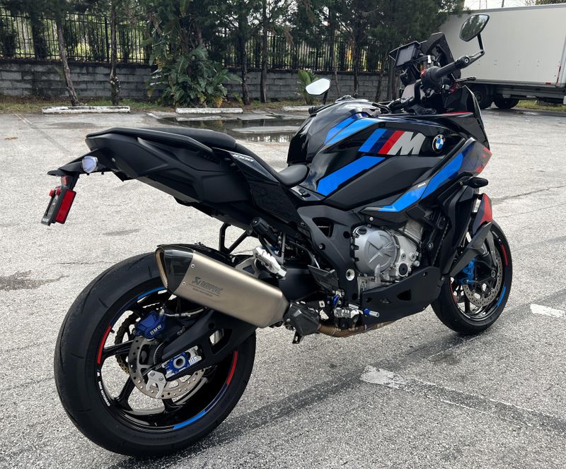 2024 BMW M 1000 XR
