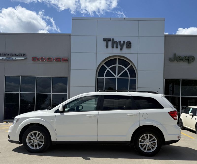 Used 2016 Dodge Journey SXTImage 36