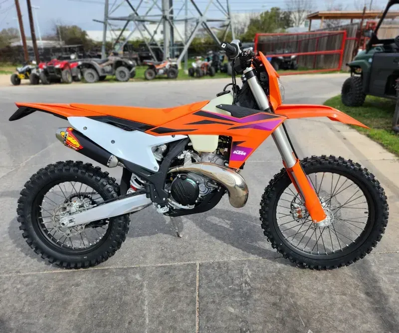 2024 KTM 300 XCW CNC ORANGEImage 13