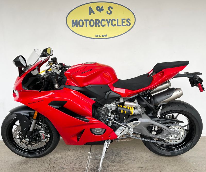 2026 Ducati Panigale V2