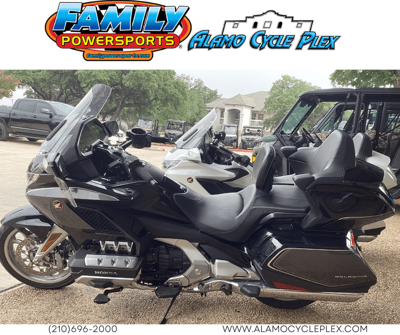 2020 Honda Gold Wing Tour Airbag Automatic DCTImage 1