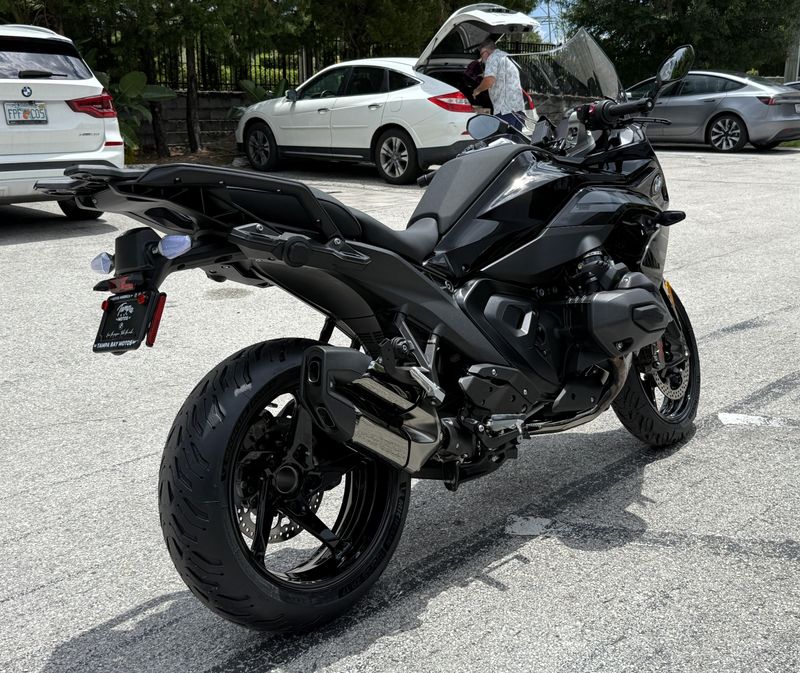 2026 BMW R 1300 RS