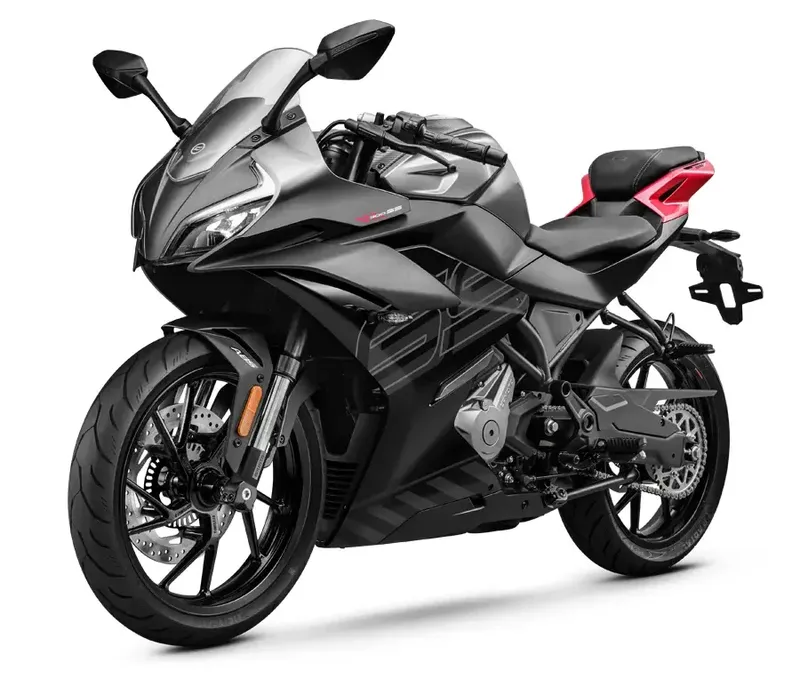 New 2026 CFMOTO 300SS 