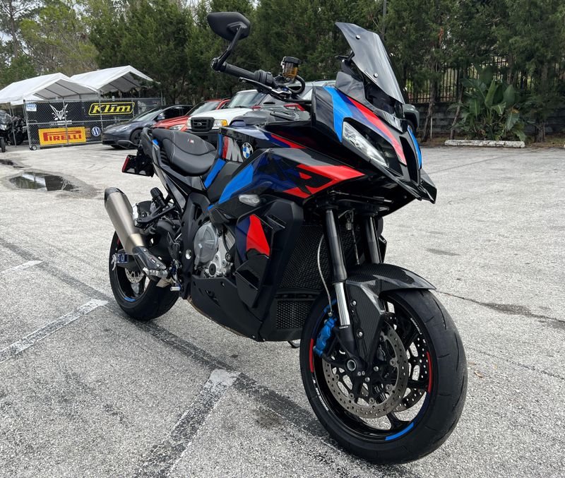 2024 BMW M 1000 XR