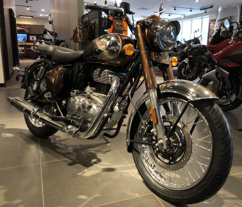 2022 Royal Enfield ClassicImage 2