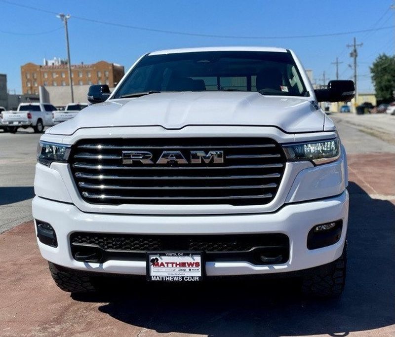 2025 RAM 1500 Laramie Crew Cab 4x4 5