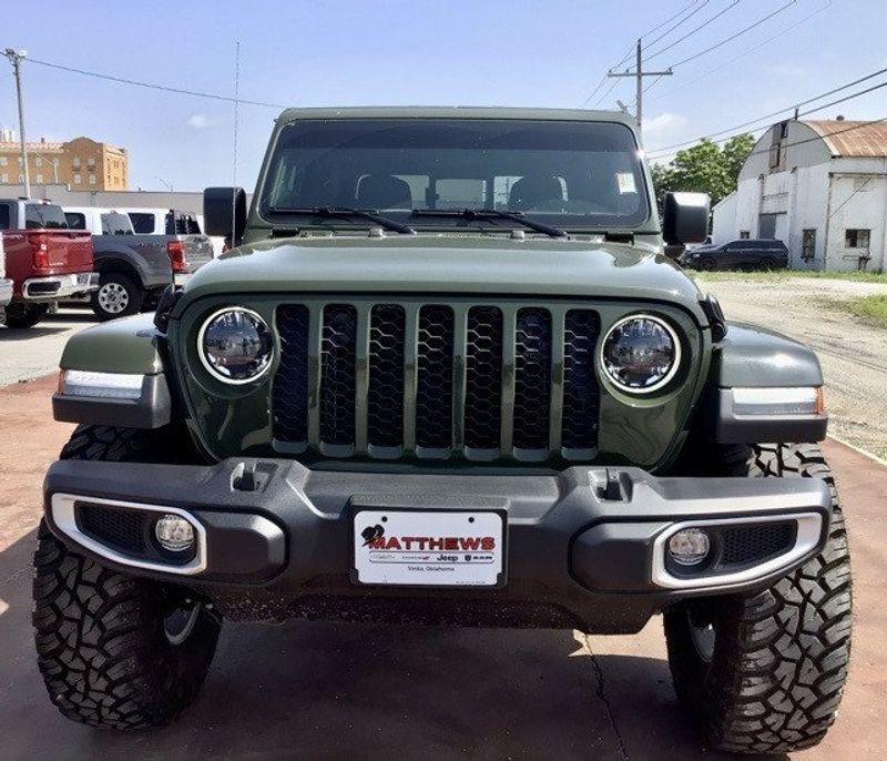 2023 Jeep Gladiator SportImage 2