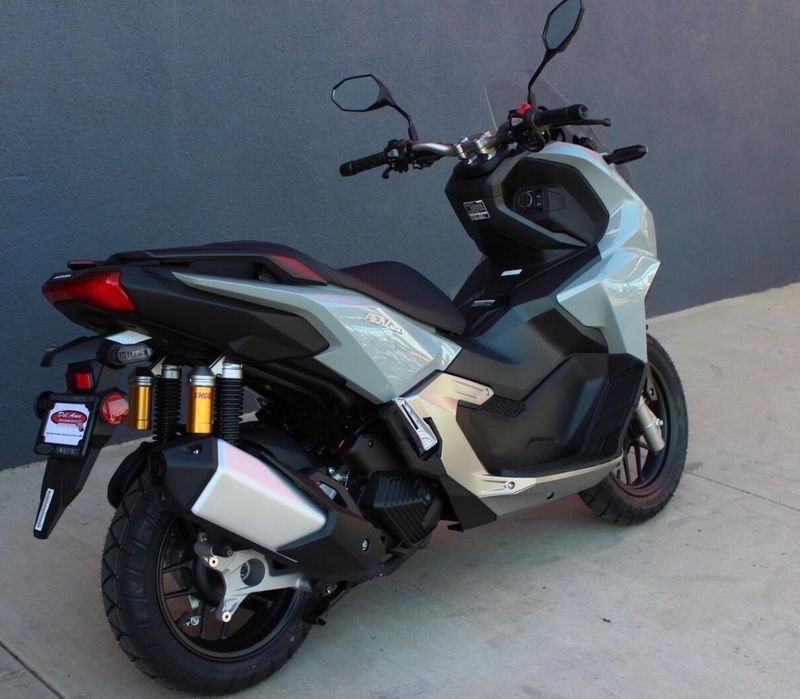 New 2026 Honda ADV160 Image 9