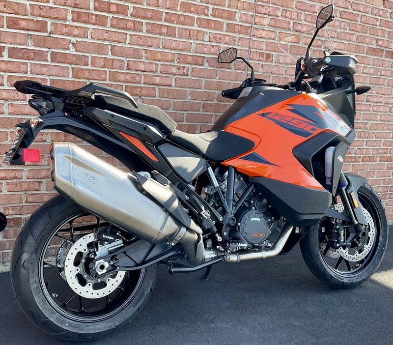 2024 KTM Super Adventure 1290 RImage 3