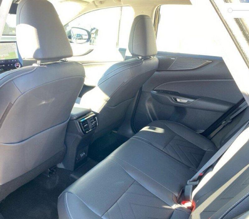2025 Lexus NX Luxury AWD photo 2