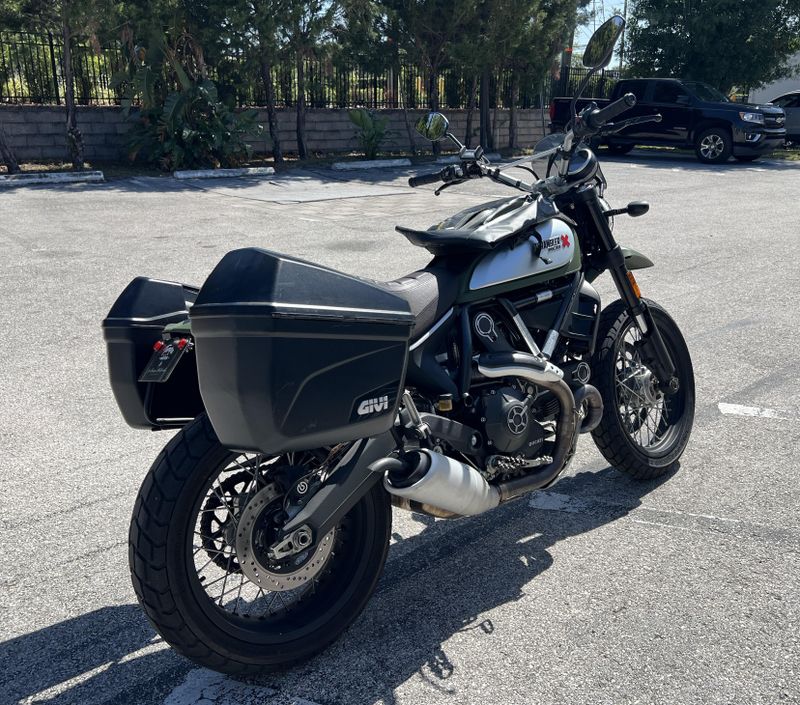 2017 Ducati Scrambler Urban Enduro 