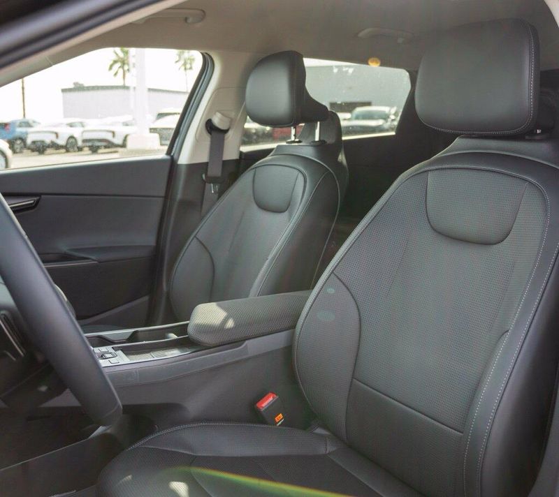 New 2026 Kia EV6 LightImage 22