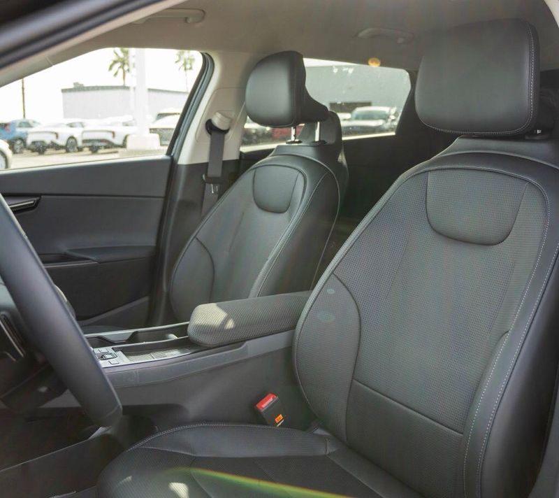 New 2026 Kia EV6 LightImage 11