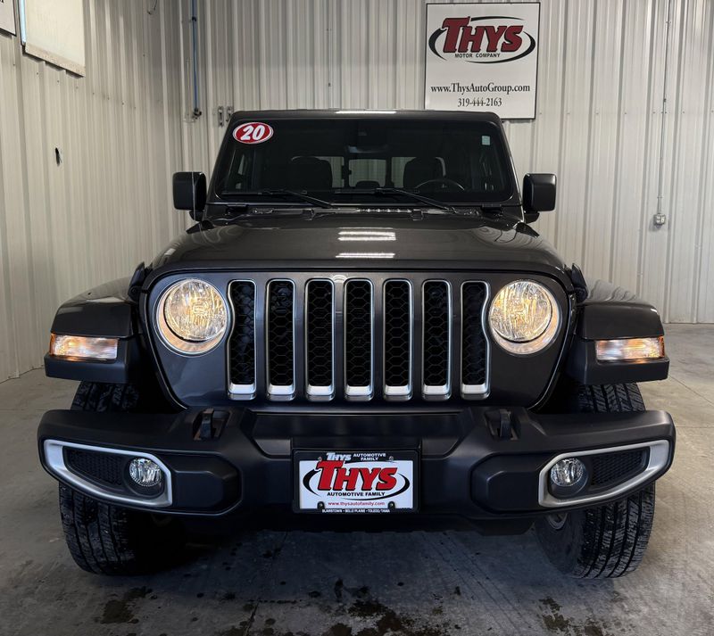 Used 2020 Jeep Gladiator OverlandImage 16