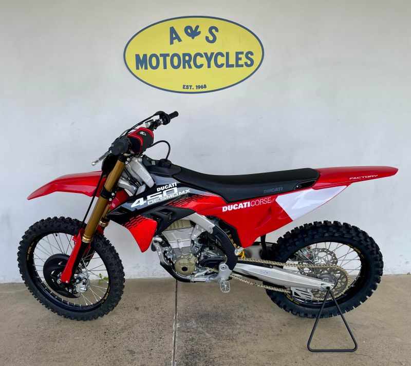 2026 Ducati Desmo450 MX Factory
