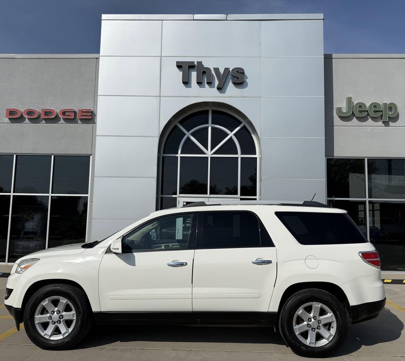 Used 2010 Saturn Outlook XE PremiumImage 33