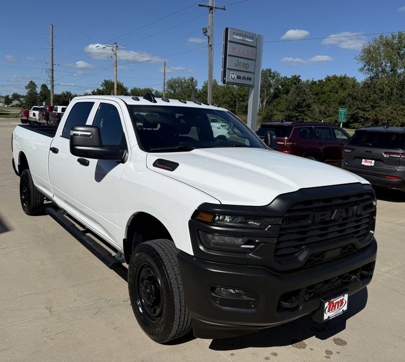 Used 2025 RAM 2500 TradesmanImage 34