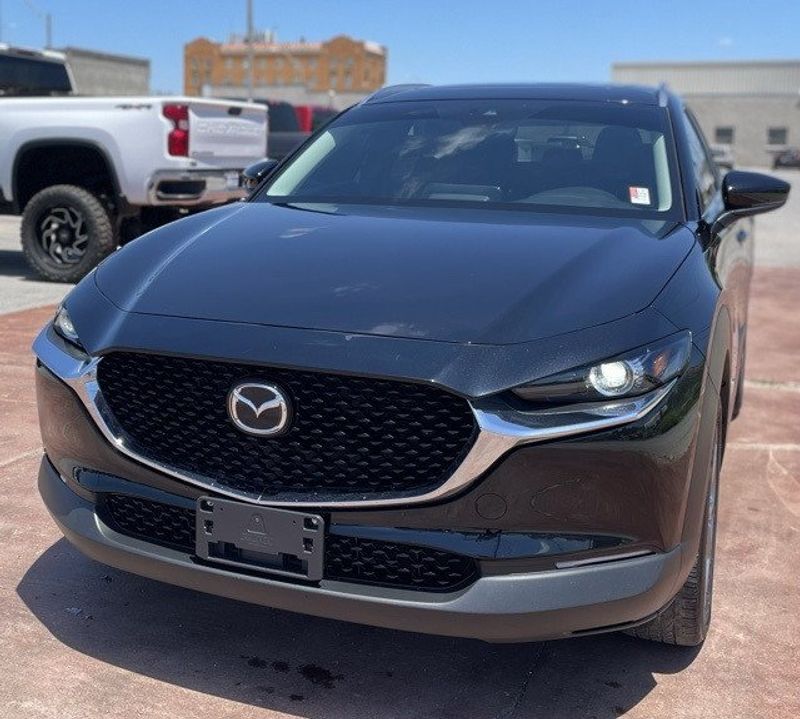 2022 Mazda CX-30 2.5 S Carbon EditionImage 2