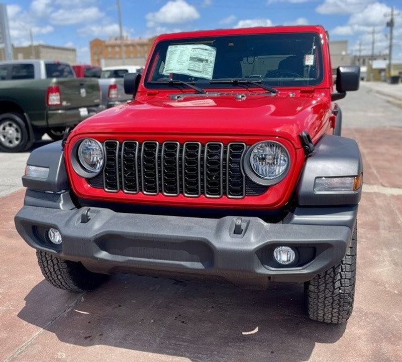 2024 Jeep Wrangler 4-door Sport SImage 3