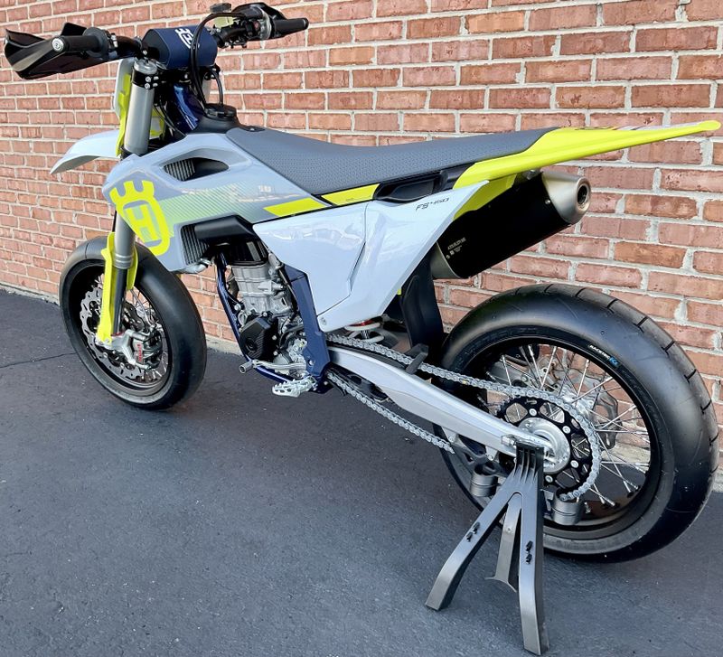 2024 Husqvarna FS 450Image 6